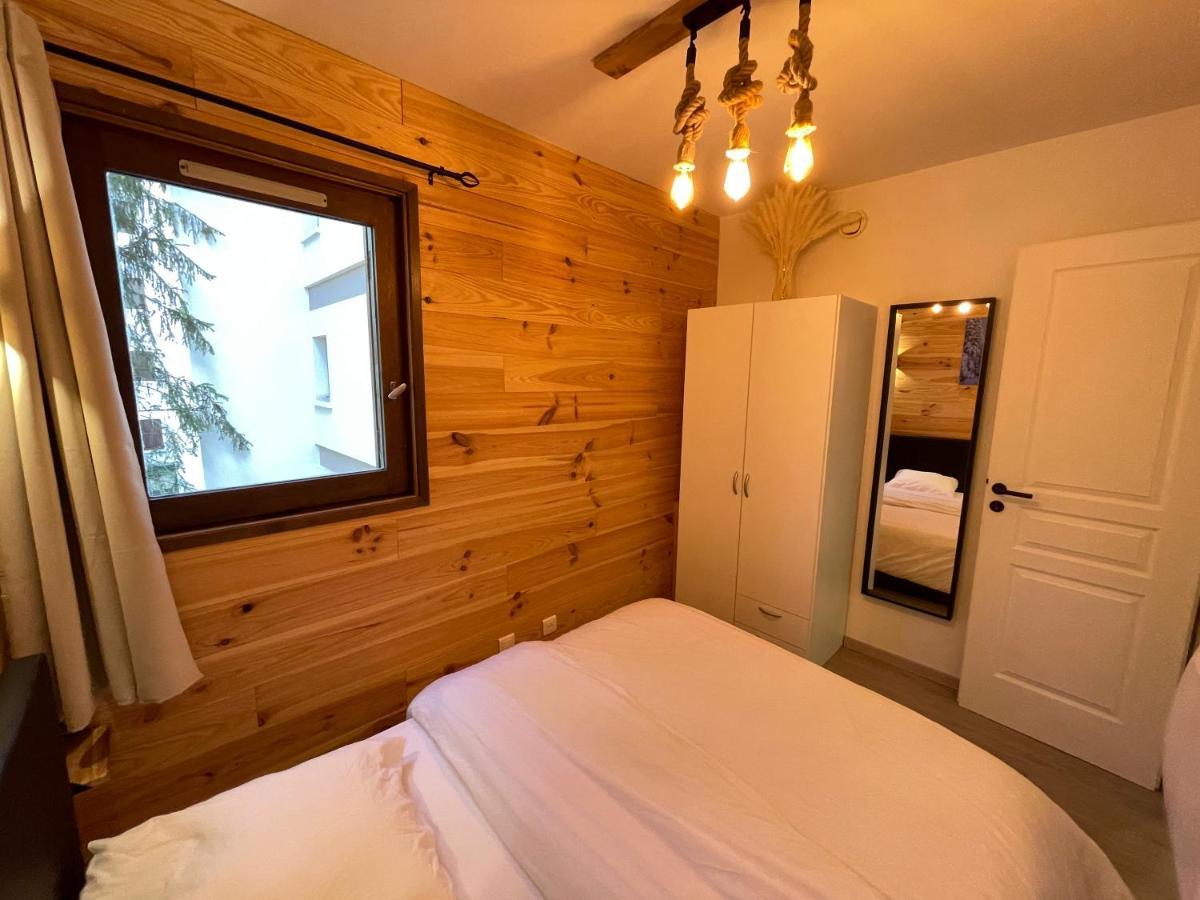 Cosy Appartement Au Calme A Deux Pas Du Centre Auron Luaran gambar